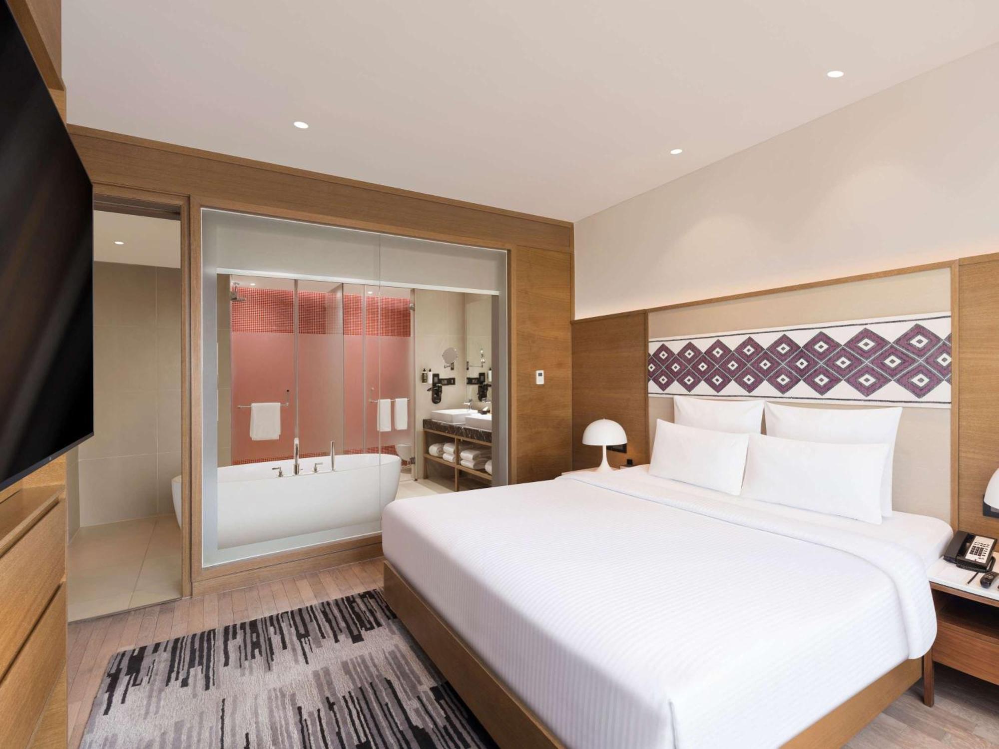 Novotel Guwahati Gs Road Exterior foto